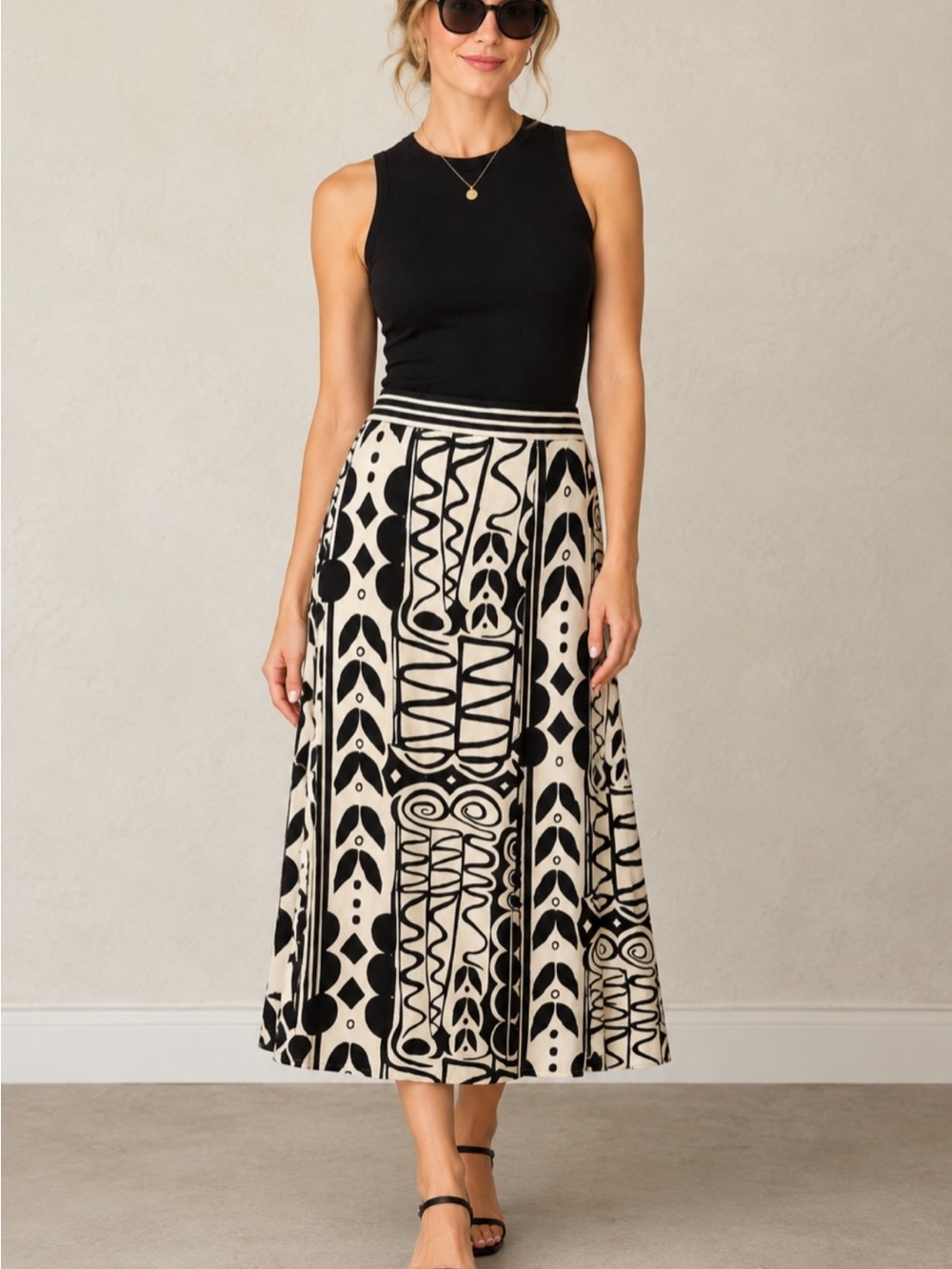 Valerie Stevens 100% Silk A-Line Midi Skirt Black White Geometric Print Size 12
